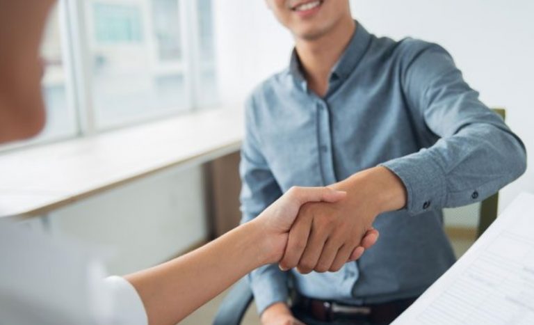 Trouver un emploi